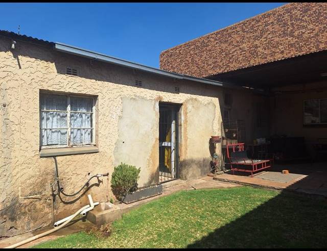 3 BEDROOM HOUSE FOR SALE IN BRAKPAN CENTRAL